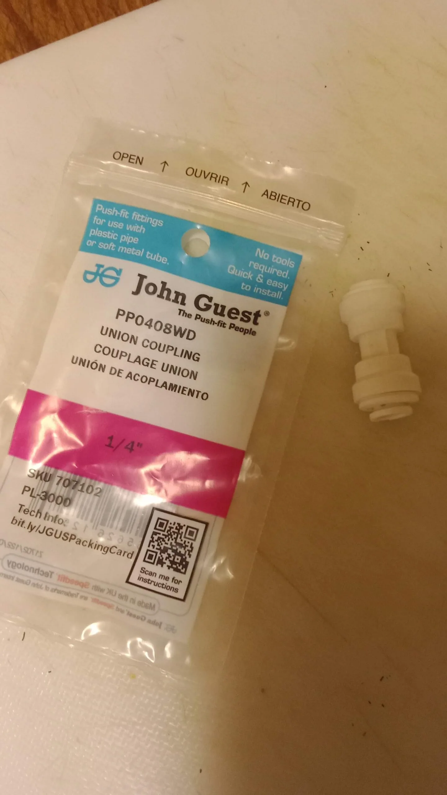 Plastic Tubing Leak Repair Lifehack